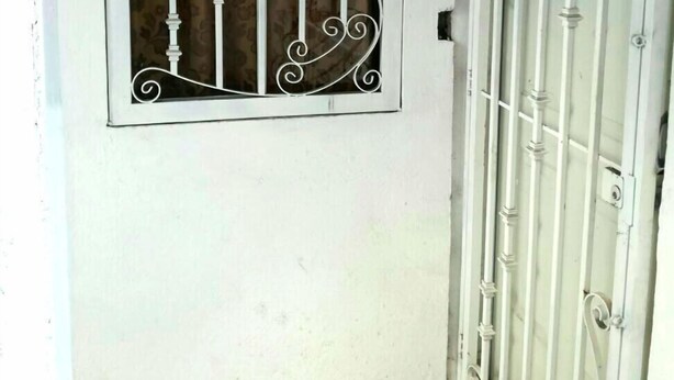 Pintu masuk hartanah