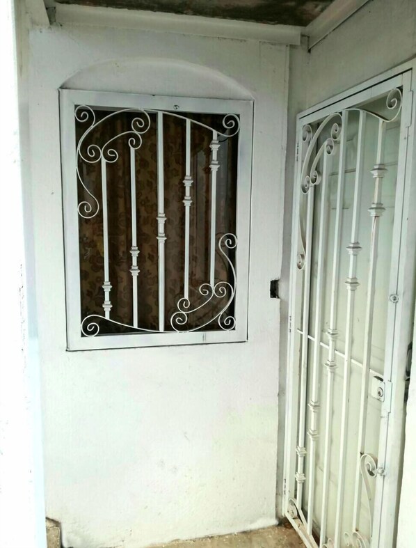 Entrada de la propiedad