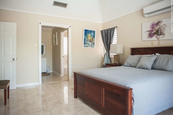 Family Villa, 4 Bedrooms, Accessible, Ocean View | 1 bedroom, iron/ironing board, free WiFi, bed sheets