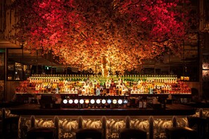 Bar (on property) - House Hotel Belfast (Belfast)