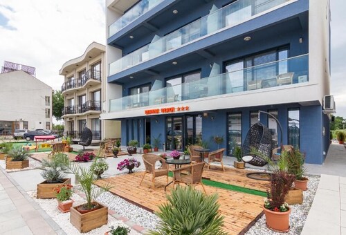 Ryanna Beach - Plaja Belona