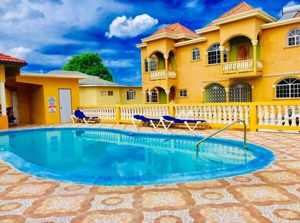 Pool - Eagles Nest (Montego Bay)