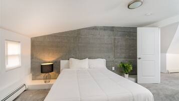 House, 4 Bedrooms | 4 bedrooms, desk, iron/ironing board, free WiFi