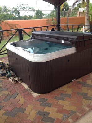 Spa - Hi Thatcher Villa (Montego Bay)