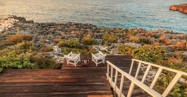 View from property - Paradise  Beach Front Apartment (Discovery Bay)