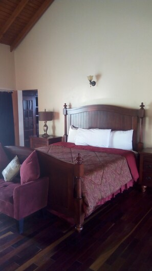 Family Villa, 3 Bedrooms, Beach View, Beachfront