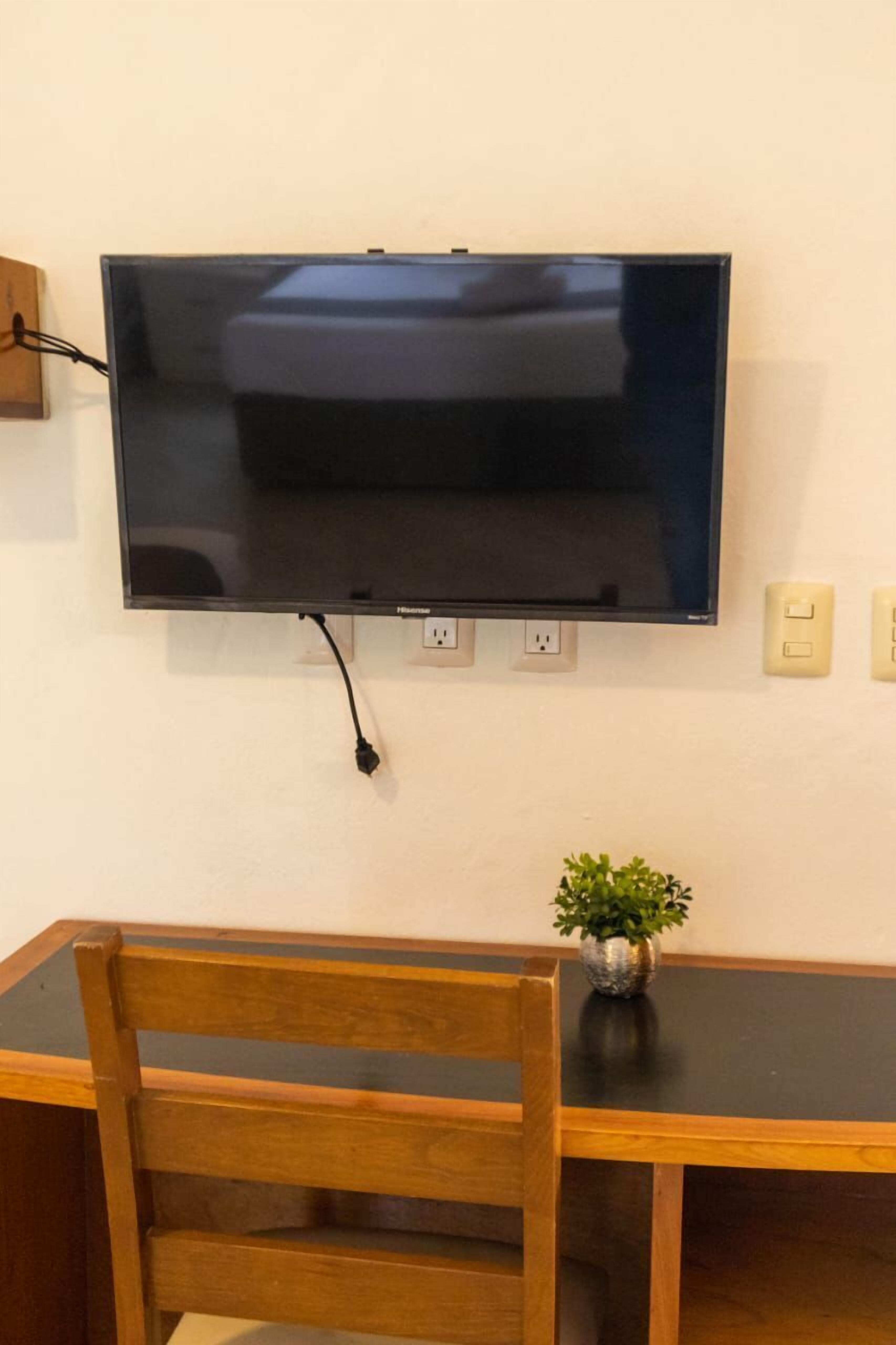 standard room | egyptian cotton sheets, premium bedding, down duvets