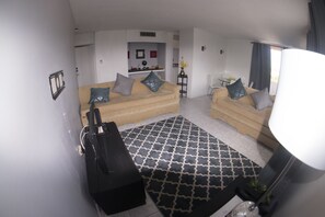 Living area - Beach Condo at Turtle Towers (Ocho Rios)