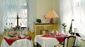 Mittagessen und Abendessen