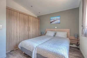 Pavilion 6 | Individuelt dekorert, individuelt innredet, lydisolert og sengetøy