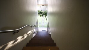 Staircase - Rimtalay Angsila Guesthouse (Chonburi)
