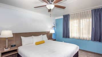 Apartamento, 2 quartos, no piso térreo | Roupas de cama premium, escrivaninha, cortinas blackout