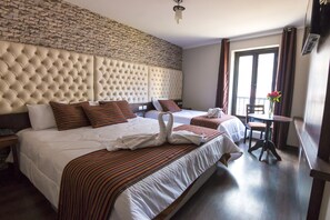 Coffres-forts dans les chambres, bureau, Wi-Fi gratuit