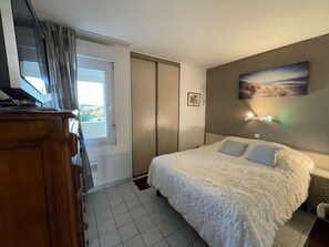 1 bedroom - Apartment for 5 with pool and parking, near the beach (Saint-Jean-de-Monts)