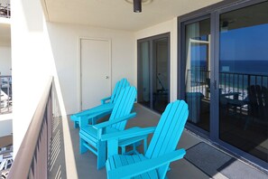 Property grounds - Beachy, Bright, and Cozy 1BR - Phoenix II 2104 (Orange Beach)