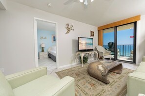 TV - * 2 BR 2 BA * On the BEACH (Orange Beach)
