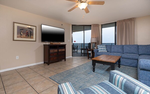 TV - 3 BR 2 BA Phoenix VII Condo 7708 (Orange Beach)
