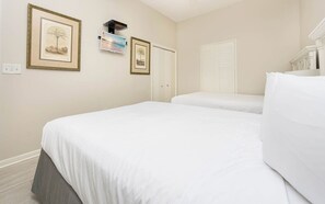 3 habitaciones, tabla de planchar con plancha y wifi gratis 