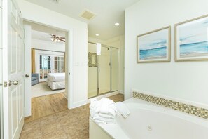 Hair dryer - Ocean Air, Lazy River Flair –  Beachfront 3BR Phoenix West 1602 (Orange Beach)