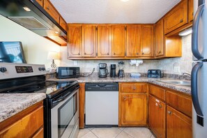 Fridge, microwave, oven, dishwasher