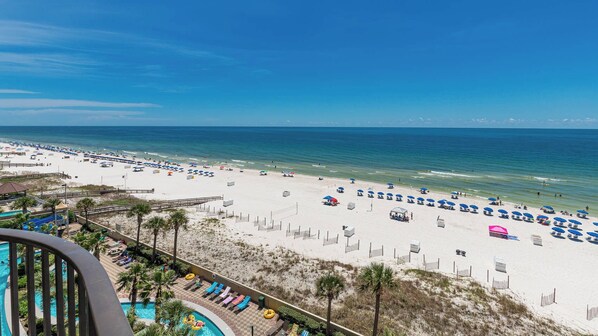 On the beach - ~ 6th floor 3BR @ Phoenix West (Orange Beach)