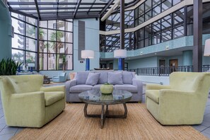 Lobby - Where the Gulf Meets Comfort! Phoenix VI 6814 (Orange Beach)