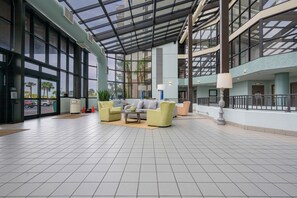 Interior - Where the Gulf Meets Comfort! Phoenix VI 6814 (Orange Beach)