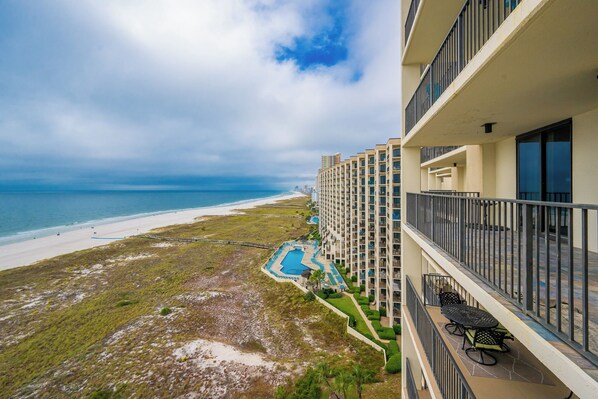 Property grounds - One of a Kind ~ 1 Bedroom ~ XTRA HALF BATH! (Orange Beach)