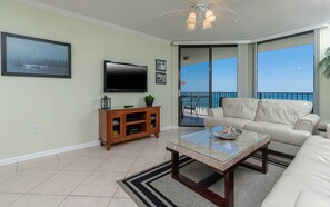 Flat-screen TV - *2BR 2BA* Phoenix 7 on the BEACH! GULF FRONT! 8th Floor (Orange Beach)