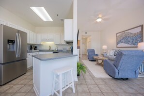 Interior - GROUND FLOOR! 1 BR Condo in High Demand! (Orange Beach)