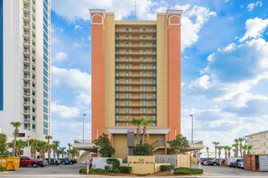 Exterior - Full Kitchen - Bunks - FREE Wifi - Phoenix Hotels…just like a Condo! (Gulf Shores)