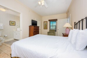 2 間睡房、熨斗/熨衫板、免費 Wi-Fi、床單