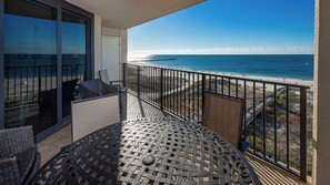 Property grounds - ~ Phoenix East II - 3BR on the 6th floor! (Orange Beach)