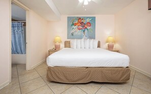 1 غرفة نوم ومكواة/لوح كي وواي فاي مجانًا وملاءات أسرّة