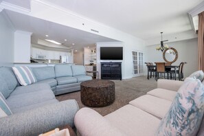 Flat-screen TV - See why our guests chose this one!!! 3BR 4BA - Phoenix West *8th floor (Orange Beach)