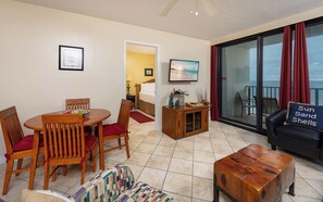 Fernseher, Stereoanlage