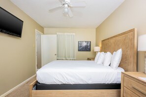 2 bedrooms, iron/ironing board, free WiFi, bed sheets - **WEEKLY SPECIALS!** Phoenix III - Low Floor - 2 Bedroom (Orange Beach)