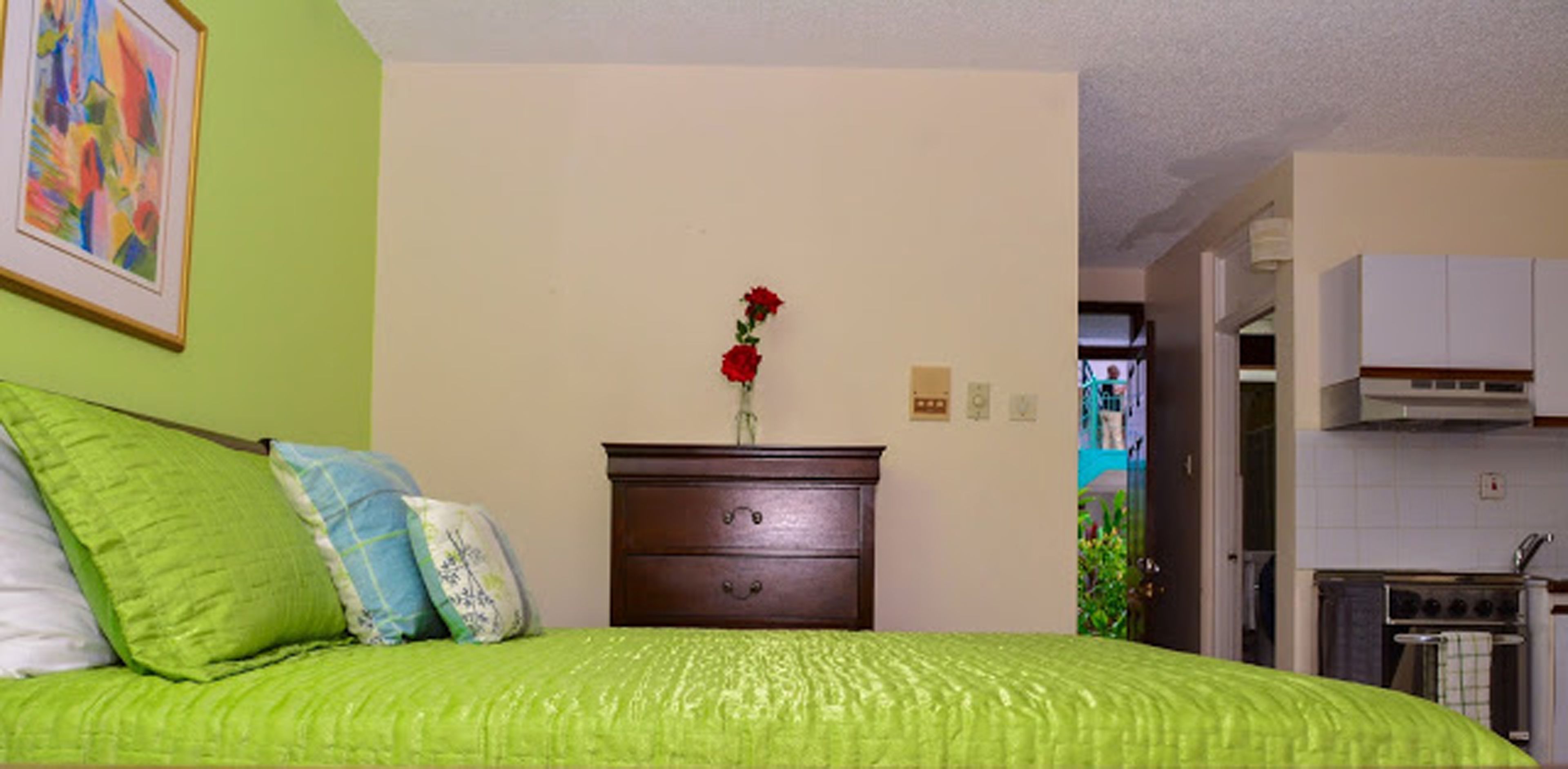 comfort studio, 1 queen bed, non smoking | premium bedding, in-room safe, desk, iron/ironing board