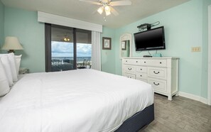 3 間睡房、熨斗/熨衫板、免費 Wi-Fi、床單