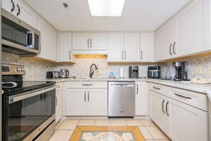 Fridge, microwave, oven, dishwasher
