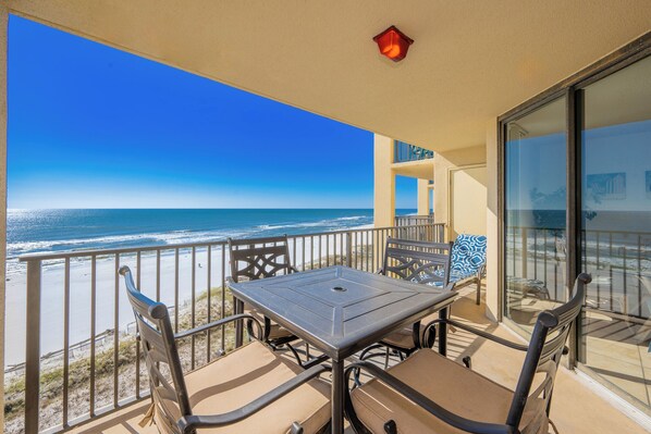 Outdoor dining - 7th Floor One Bedroom! Phoenix V ~ Water Park & Splash Pad! (Orange Beach)