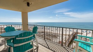 Outdoor dining - Phoenix II - 2 Bedroom (Orange Beach)
