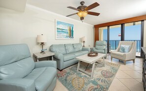 Fernseher, Stereoanlage