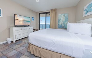 3 室のベッドルーム、アイロン / アイロン台、WiFi (無料)、ベッドシーツ