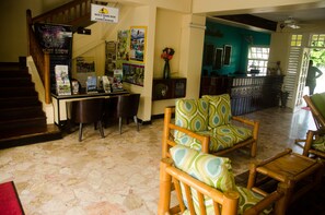 Lobby - White Sands at Sandcastles (Ocho Rios)