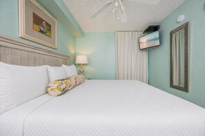 1 bedroom, iron/ironing board, WiFi (free), bed sheets