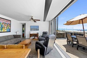 Immagine non classificata, 4 di 28, pulsante