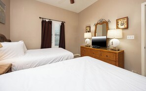 3 bedrooms, iron/ironing board, free WiFi, bed sheets