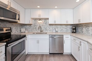 Fridge, microwave, oven, dishwasher