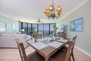 Dining - BRING the BOAT!! 3 BR 3 BA…Phoenix On The Bay!! (Orange Beach)